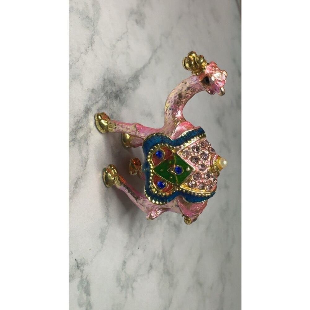 VTG Camel Trinket Box 3" Bejeweled Rhinestones Enamel Gold Metal Vintage